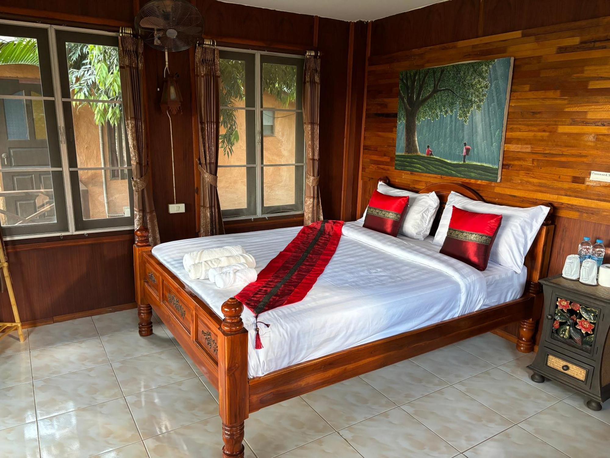 Pai Kiang Fa Hotel Bagian luar foto