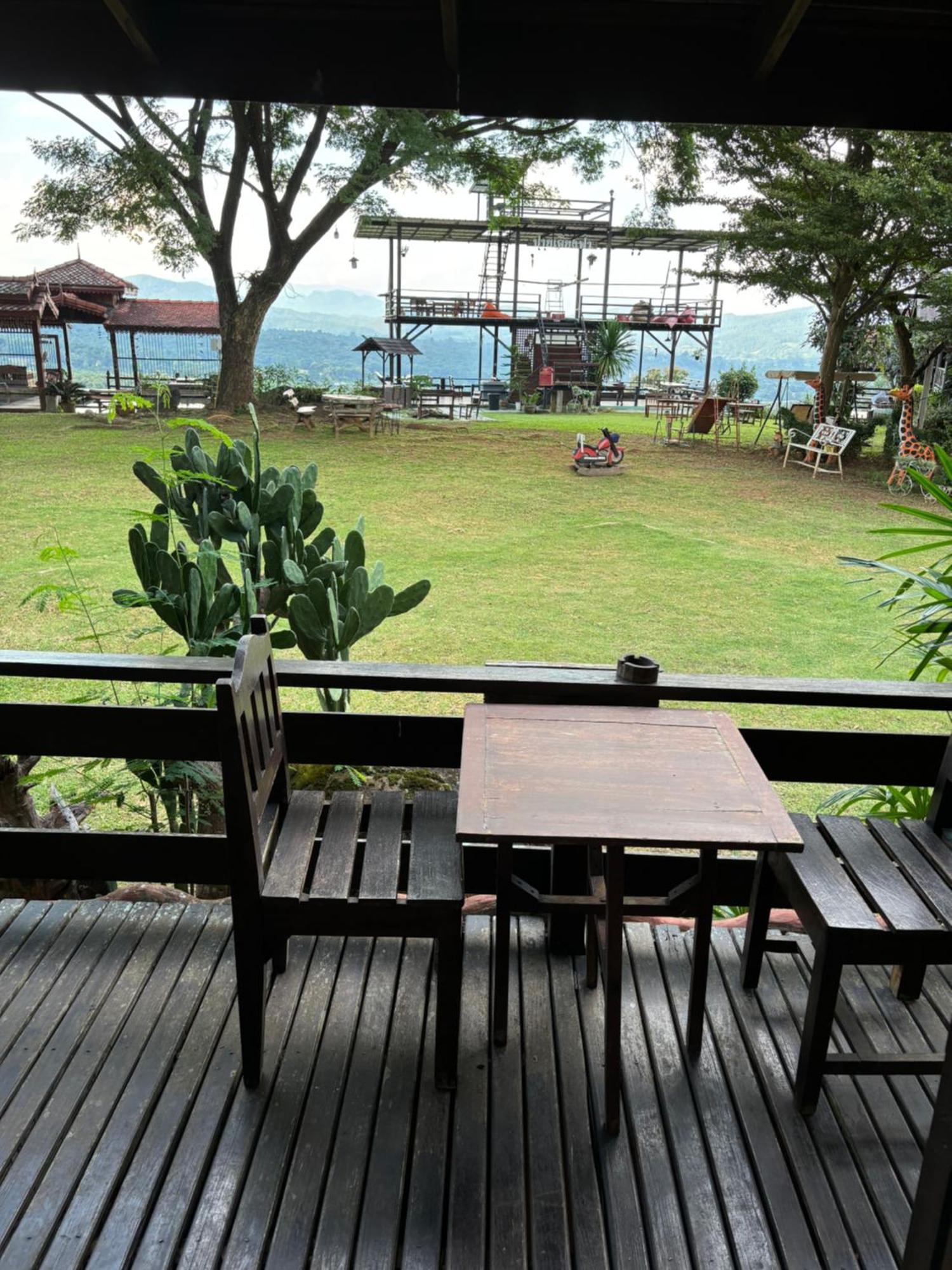 Pai Kiang Fa Hotel Bagian luar foto