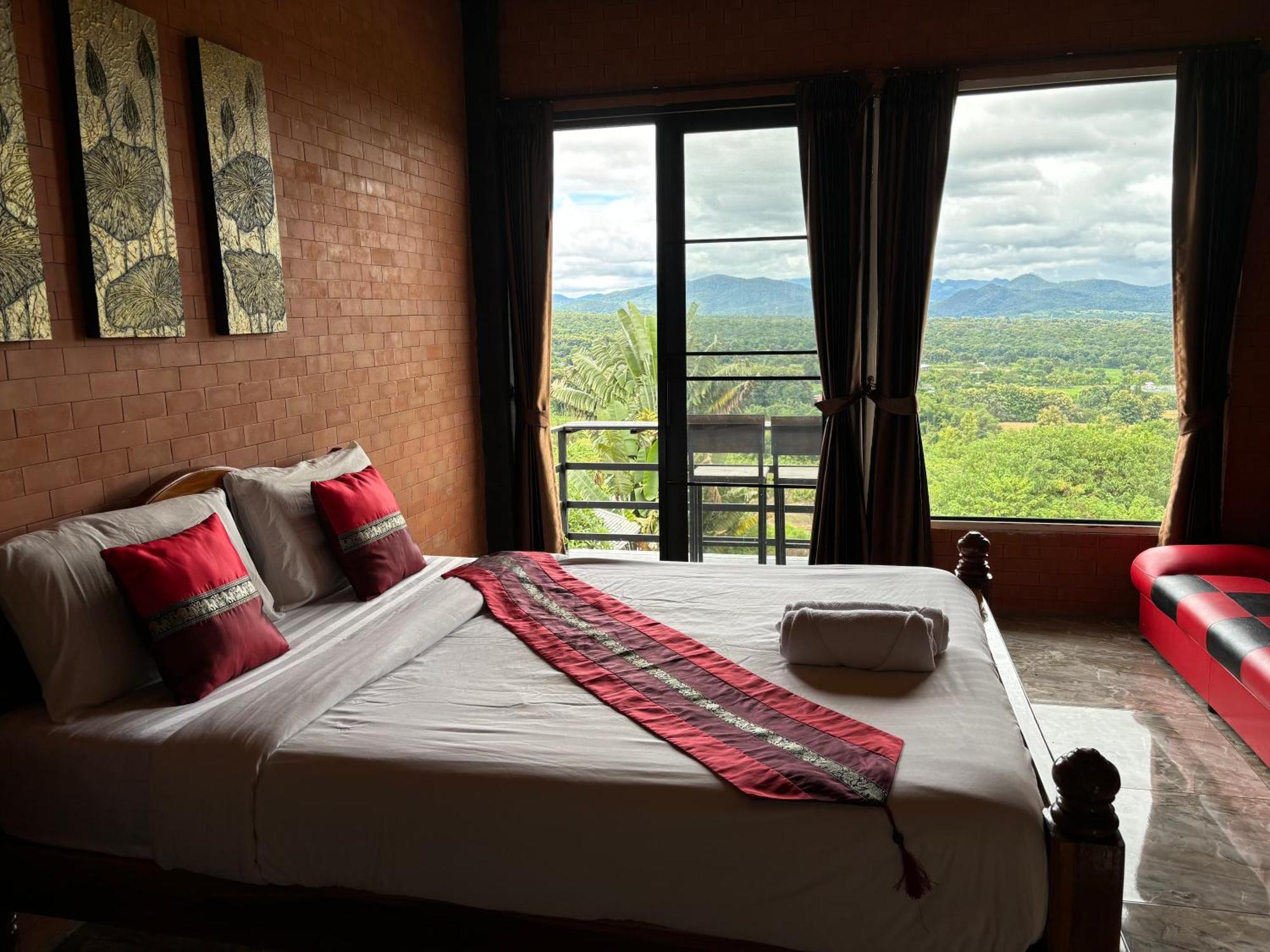 Pai Kiang Fa Hotel Bagian luar foto