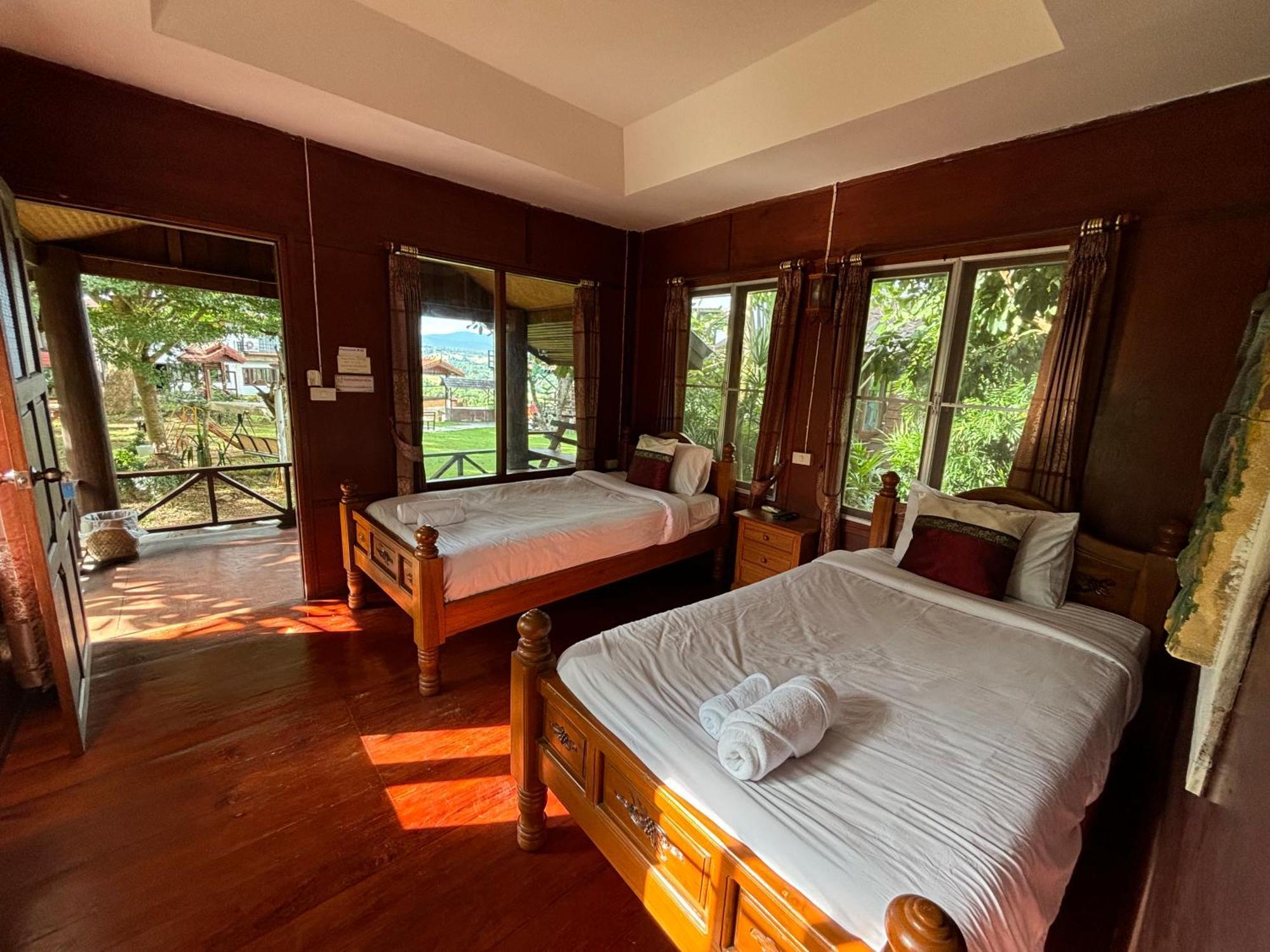Pai Kiang Fa Hotel Bagian luar foto